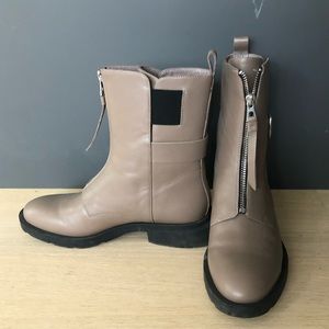 Beautiful taupe Rudsak leather boots
